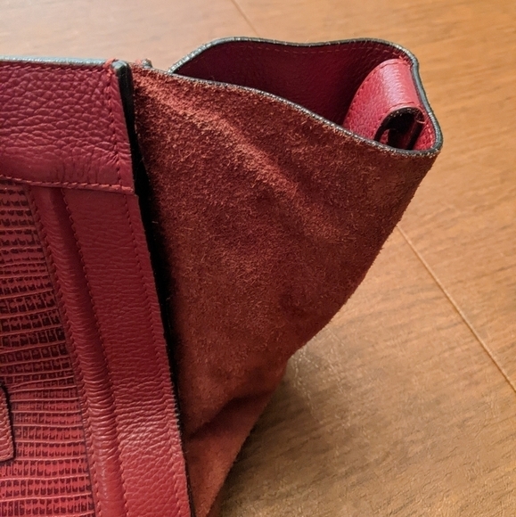 Mario Valentino Red Leather & Suede Trapeze Handbag Cynthia - Picture 2 of 8